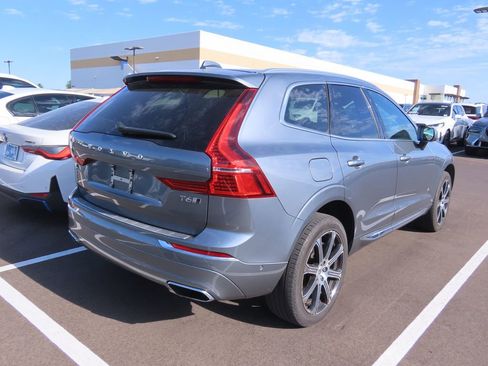 Used 2018 Volvo XC60 T6 Inscription w/ Luxury Seat Package AWD/4WD image 3