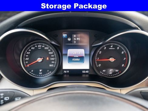 Used 2017 Mercedes-Benz GLC 300 4MATIC image 4