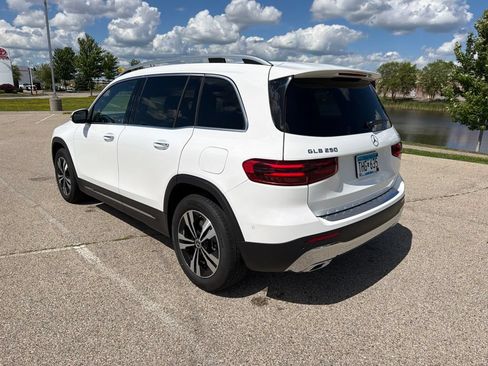 Certified 2026 Mercedes-Benz GLB 250 4MATIC image 8