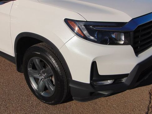 Certified 2023 Honda Ridgeline RTL image 2
