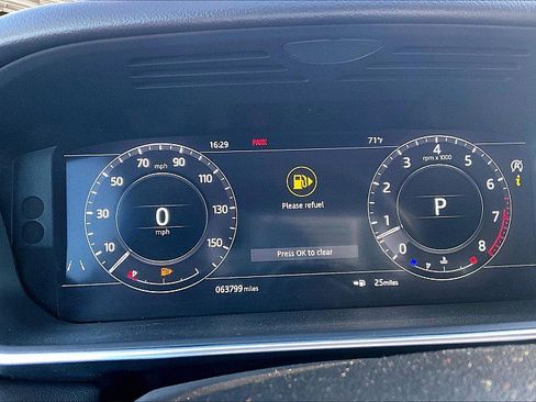 Used 2020 Land Rover Range Rover Sport HSE image 21