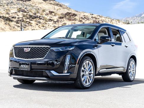 Used 2021 Cadillac XT6 Premium Luxury FWD image 5