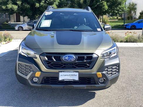 Certified 2025 Subaru Outback Wilderness AWD/4WD image 9