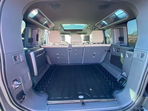 Used 2022 Land Rover Defender 110 XS Edition image 22