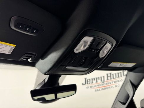 Used 2021 RAM 1500 Big Horn AWD/4WD image 31