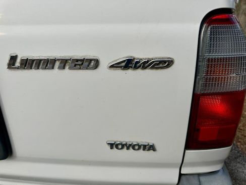 Used 2000 Toyota 4Runner Limited image 7