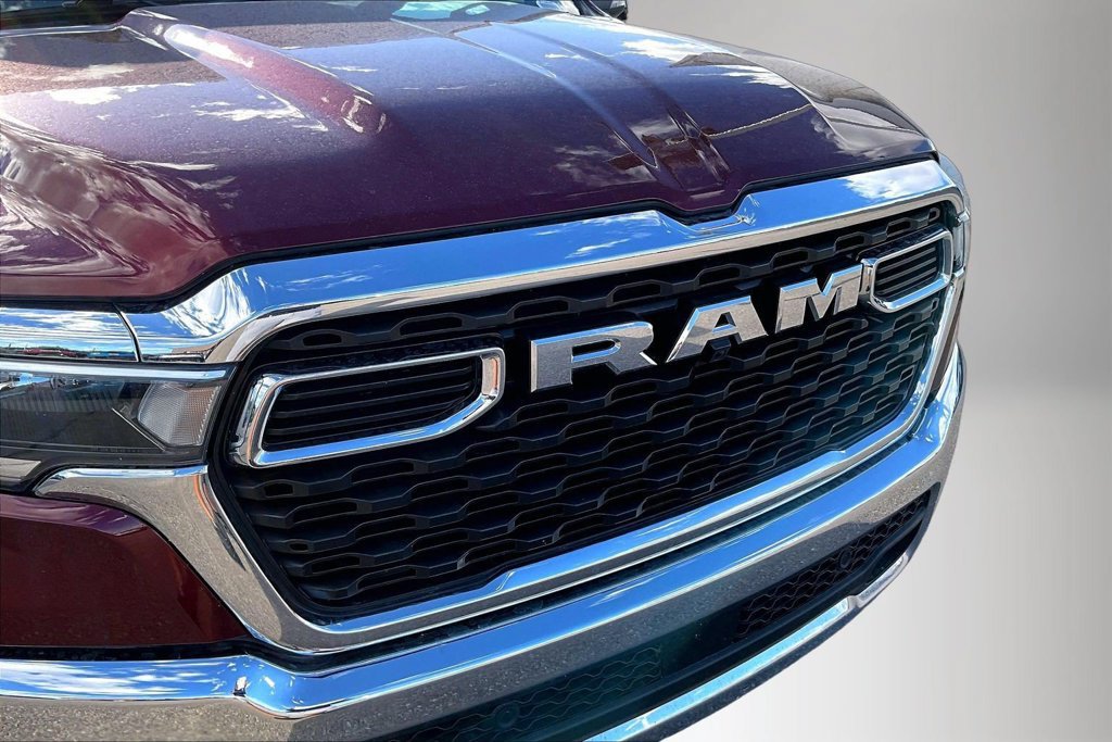 Used 2025 RAM 1500 Big Horn AWD/4WD image 31