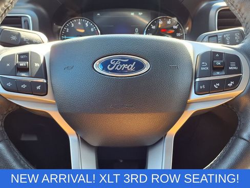 Used 2024 Ford Explorer XLT w/ Equipment Group 202A AWD/4WD image 15