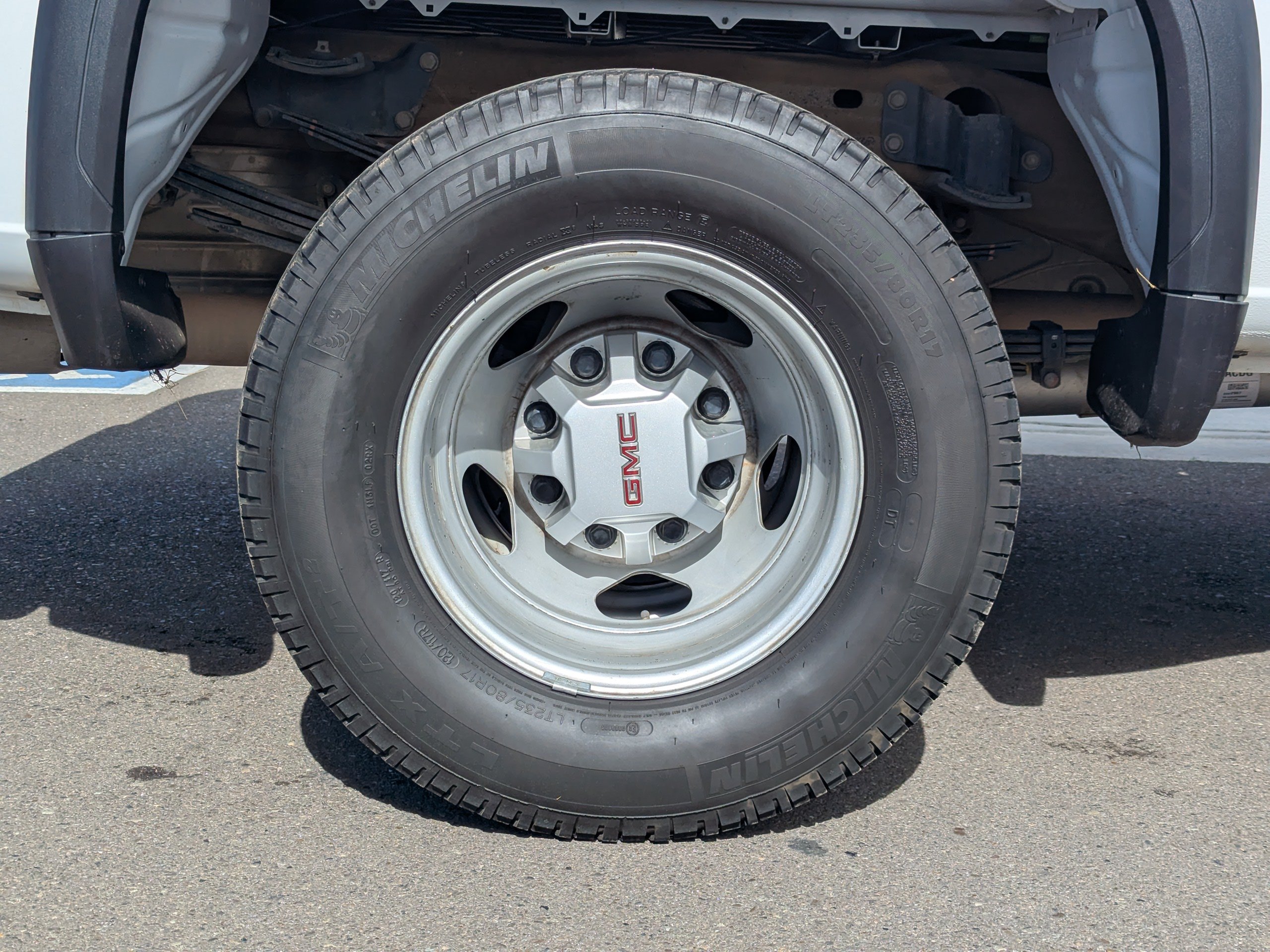 Certified 2024 GMC Sierra 3500 Pro AWD/4WD image 46