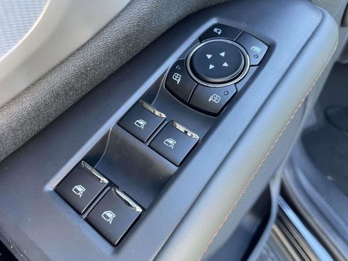 Used 2025 Ford Expedition Max Active image 16