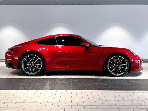 Used 2024 Porsche 911 Carrera S w/ Sport Package image 11