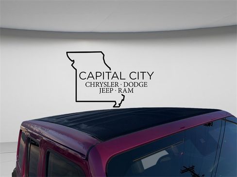 Used 2024 Jeep Wrangler Sahara w/ Technology Group image 15