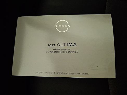 Used 2023 Nissan Altima 2.5 SV AWD/4WD image 26