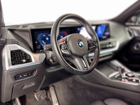 Used 2024 BMW XM AWD/4WD image 4