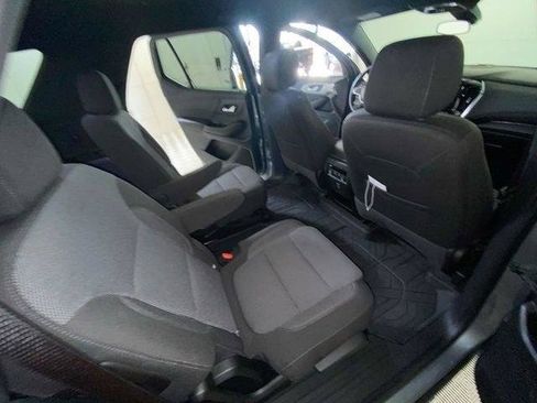Used 2023 Chevrolet Traverse LT w/ LPO, Floor Liner Package AWD/4WD image 37