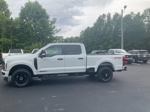 New 2026 Ford F250 XL AWD/4WD image 8