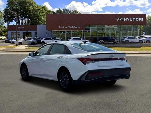 New 2026 Hyundai Elantra Sport FWD image 5