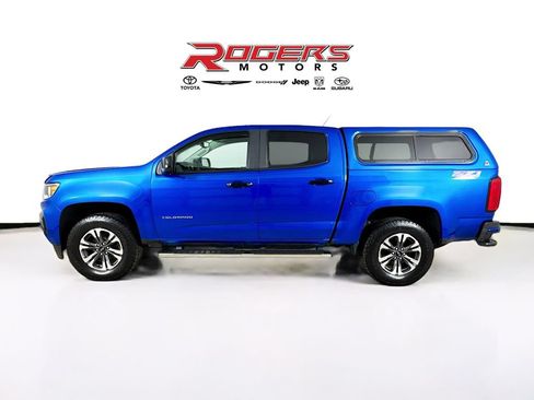 Used 2022 Chevrolet Colorado Z71 w/ Safety Package AWD/4WD image 9