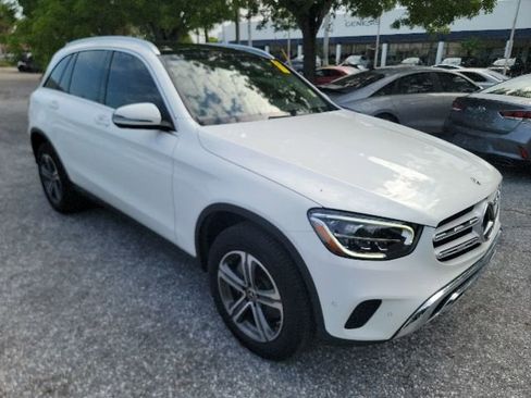 Used 2021 Mercedes-Benz GLC 300 image 4