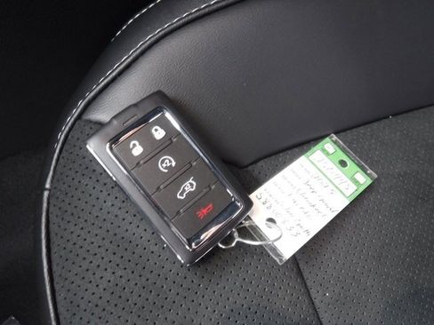 New 2025 Jeep Grand Cherokee L Altitude image 43