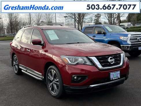 Used 2019 Nissan Pathfinder Platinum image 1