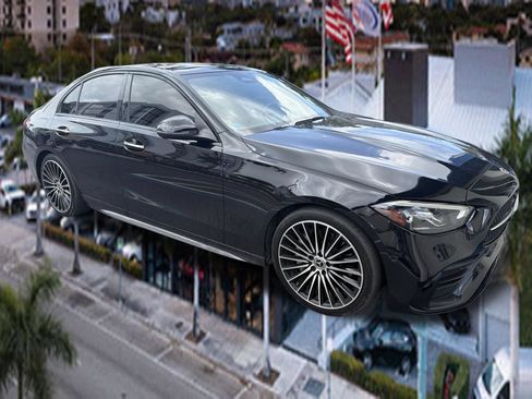 Used 2023 Mercedes-Benz C 300 Sedan image 11