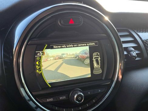 Used 2018 MINI Cooper S image 30