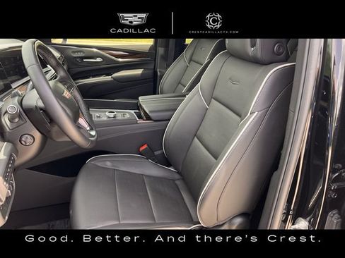 Certified 2024 Cadillac Escalade ESV Premium Luxury w/ Performance Package AWD/4WD image 27
