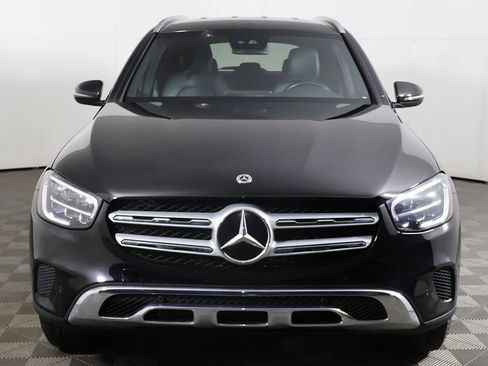 Used 2022 Mercedes-Benz GLC 300 GLC 300 image 9