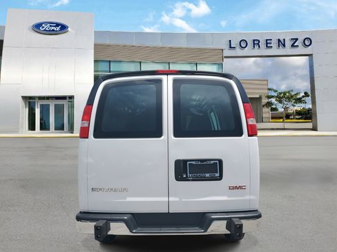 Used 2023 GMC Savana 2500 w/ Driver Convenience Package image 6