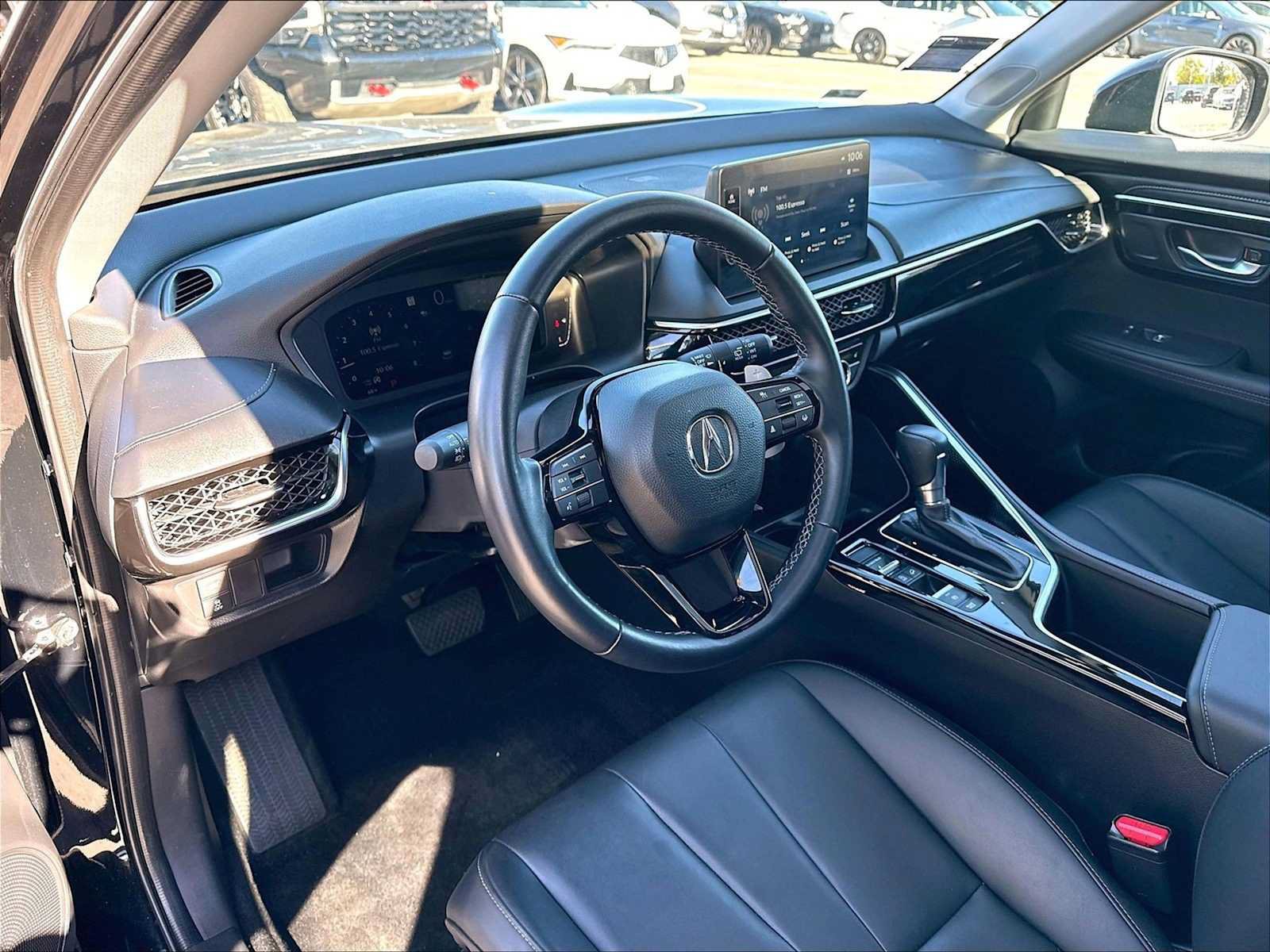 Used 2025 Acura ADX FWD image 17