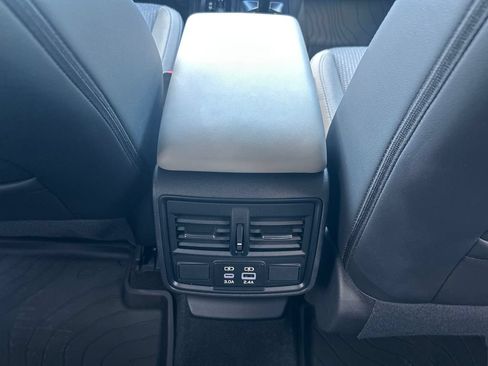 Certified 2026 Subaru Forester Premium AWD/4WD image 28