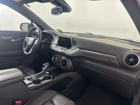 Used 2022 Chevrolet Blazer Premier w/ Enhanced Convenience Package AWD/4WD image 27