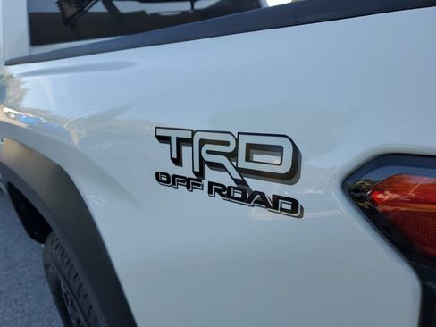 Used 2024 Toyota Tacoma TRD Off-Road w/ TRD Off Road Upgrade Package AWD/4WD image 8