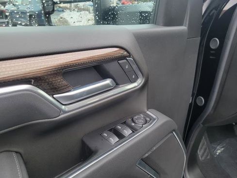 New 2026 Chevrolet Silverado 2500 LT image 7