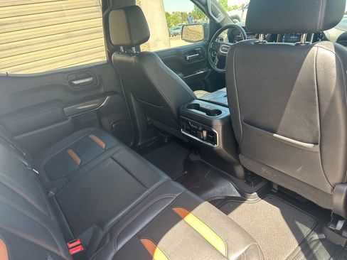 Used 2021 GMC Sierra 1500 AT4 w/ AT4 Premium Package AWD/4WD image 24