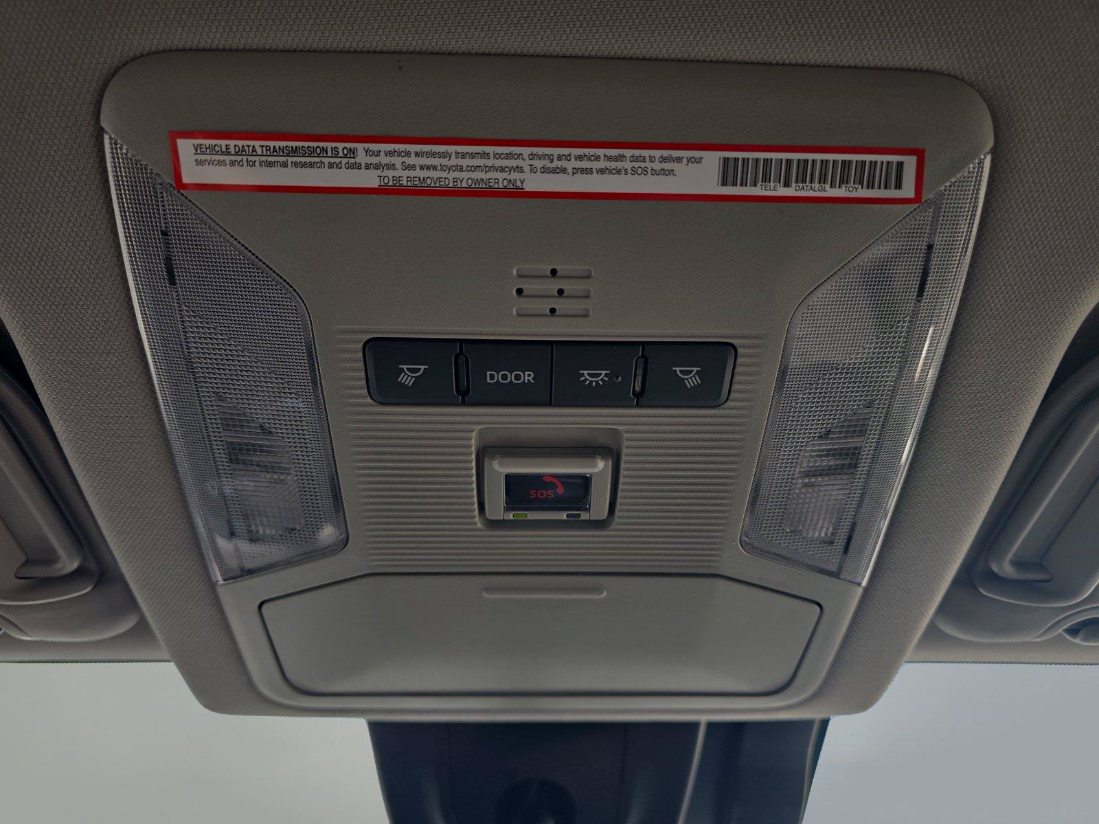 Used 2022 Toyota RAV4 XLE w/ XLE Grade Weather Package FWD image 18