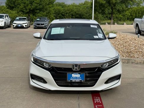 Used 2018 Honda Accord EX image 8