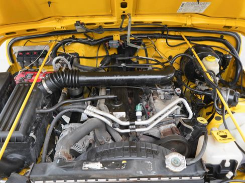 Used 2006 Jeep Wrangler Unlimited Rubicon AWD/4WD image 24