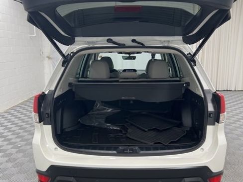 Used 2024 Subaru Forester Limited image 20