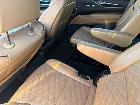 Used 2022 Cadillac Escalade Sport w/ Touring Package image 9