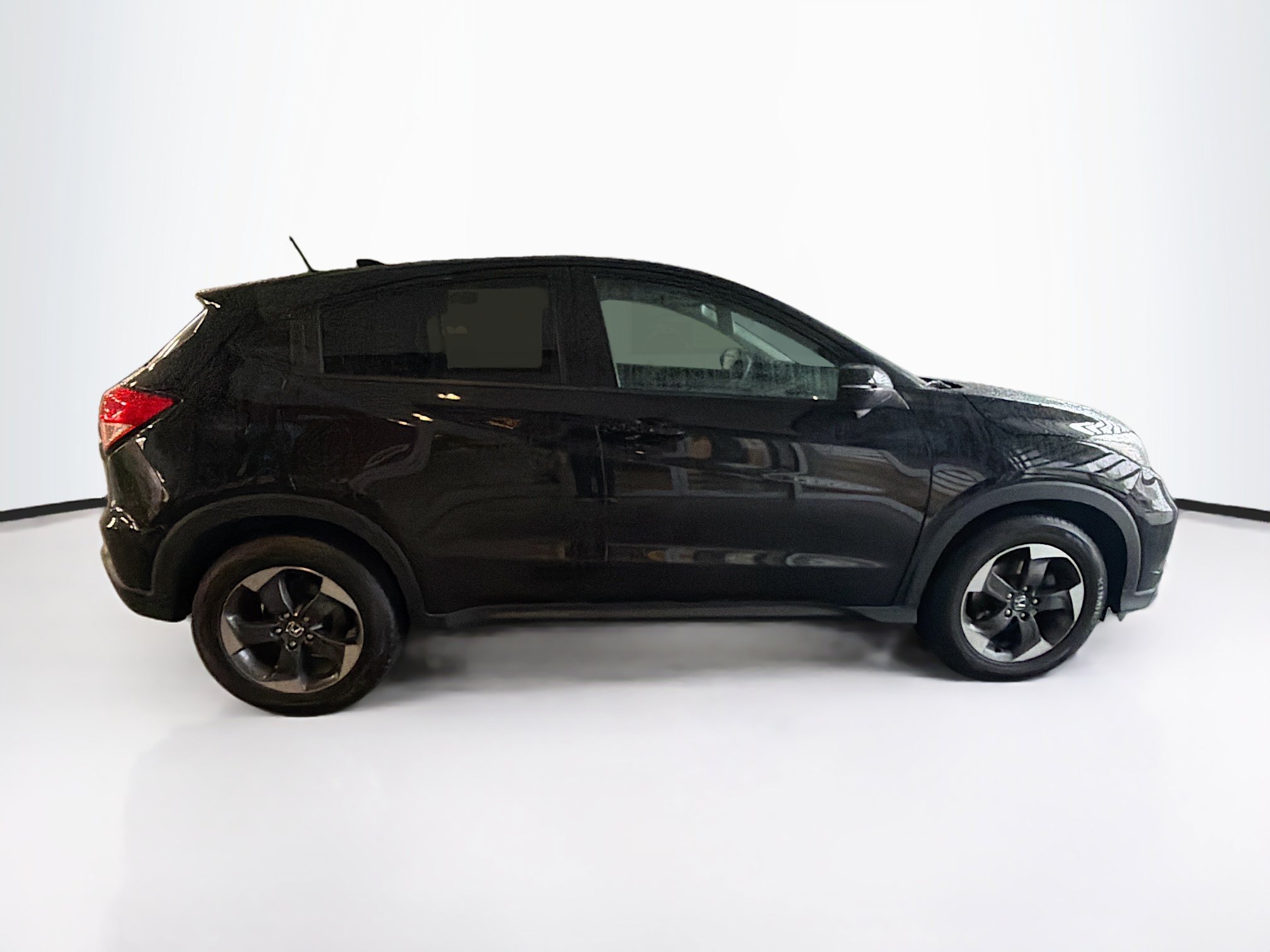 Used 2018 Honda HR-V EX image 10