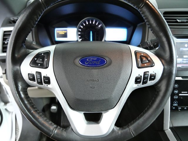 Used 2011 Ford Explorer Limited w/ 302A Rapid Spec Order Code FWD image 24