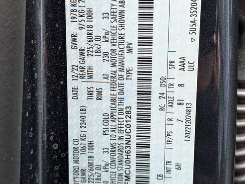 Used 2022 Ford Escape SEL w/ Technology Package FWD image 30