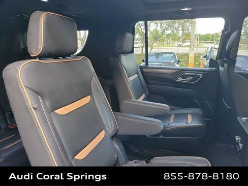 Used 2023 GMC Yukon XL AT4 w/ AT4 Premium Package AWD/4WD image 21