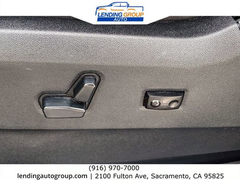 Used 2019 Dodge Grand Caravan SXT FWD image 21