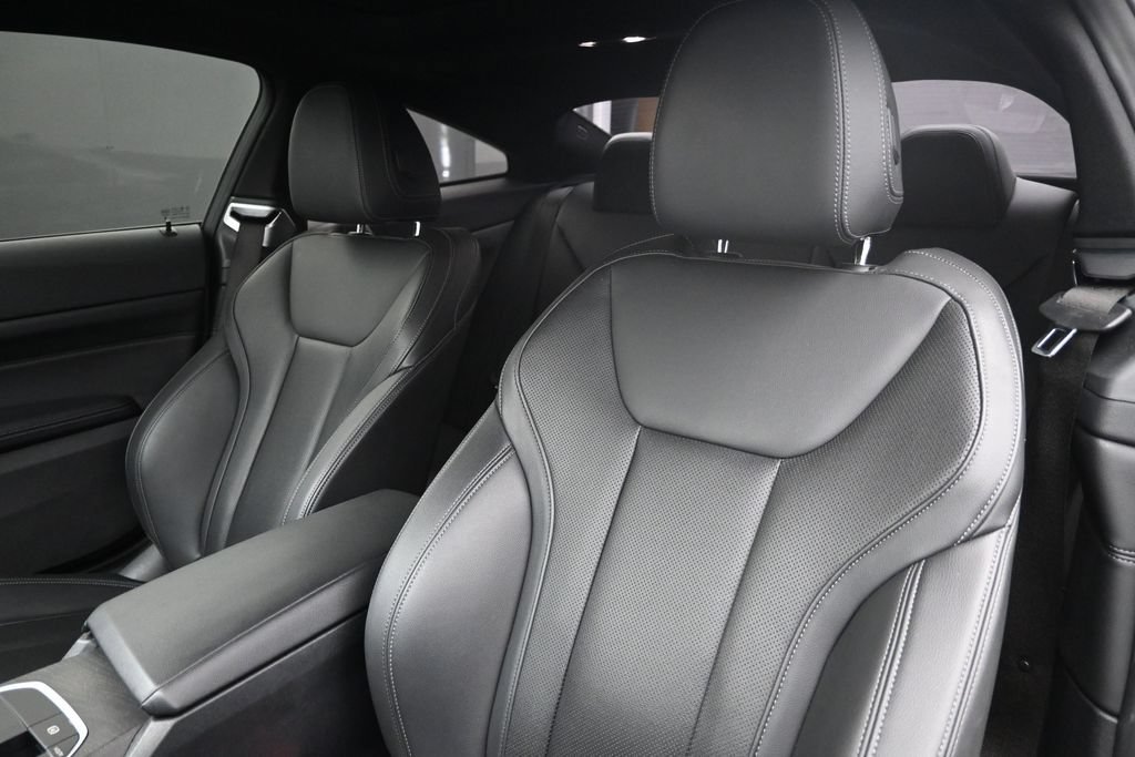 Certified 2023 BMW 430i Coupe w/ Premium Package RWD image 13