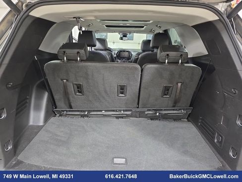 Used 2019 Chevrolet Traverse Premier w/ Driver Confidence II Package image 13