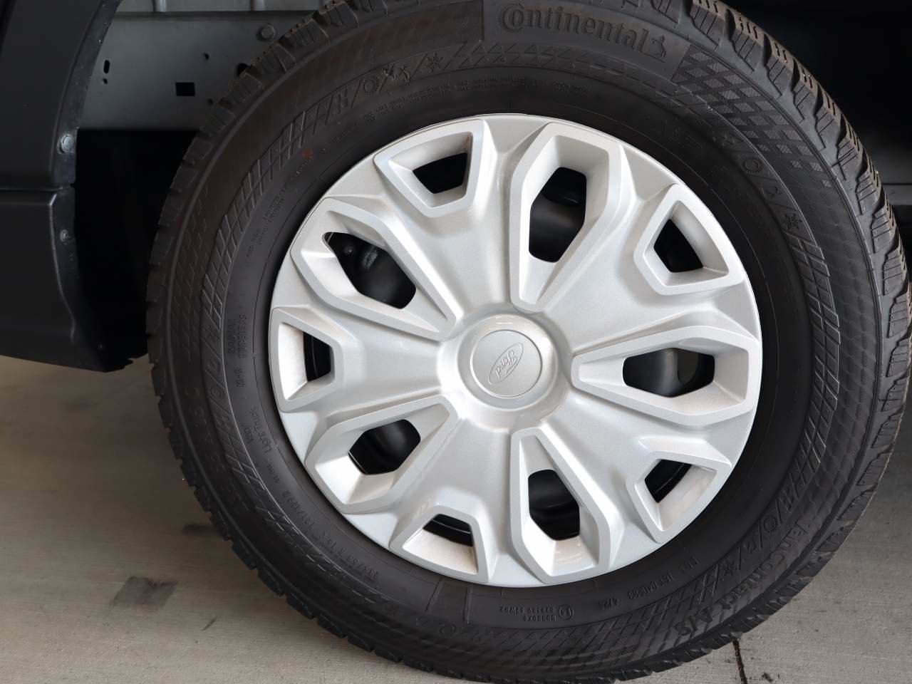 Used 2025 Ford Transit 250 Low Roof w/ Exterior Upgrade Package RWD image 6