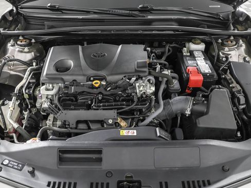 Used 2022 Toyota Camry SE FWD image 46